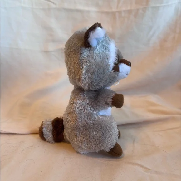 Ty Stuffed Animal - Gray and Brown Raccoon w/Tags - Picture 2 of 8